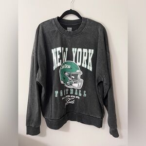 GAMEDAY COUTURE New York Jets NFL Vintage Wash Crewneck Sweatshirt Sz M EUC